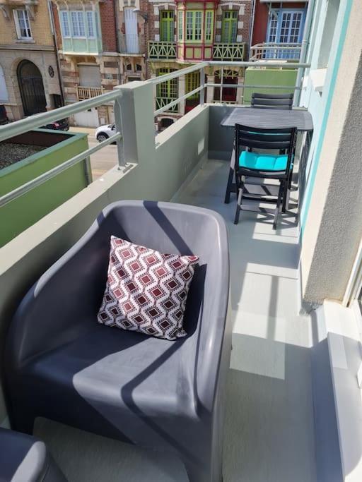 Trimaran Studio 10 Metres De La Plage Avec Balcon/Terrasse Mers-les-Bains Exterior foto