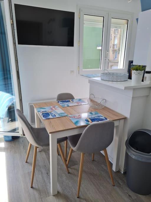 Trimaran Studio 10 Metres De La Plage Avec Balcon/Terrasse Mers-les-Bains Exterior foto